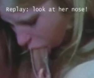bwalkinger porno retro: aerosoles de semen fuera de su nariz.