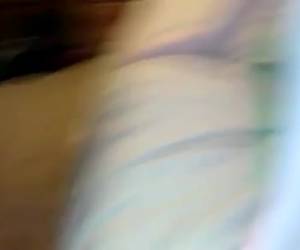 mamá dejó lamer por su hija