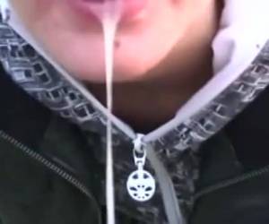 garganta follando a lo largo de la autopista